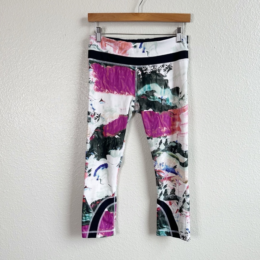Lululemon Run Inspire Crop All Full-On Luxtreme Women’s Size 6